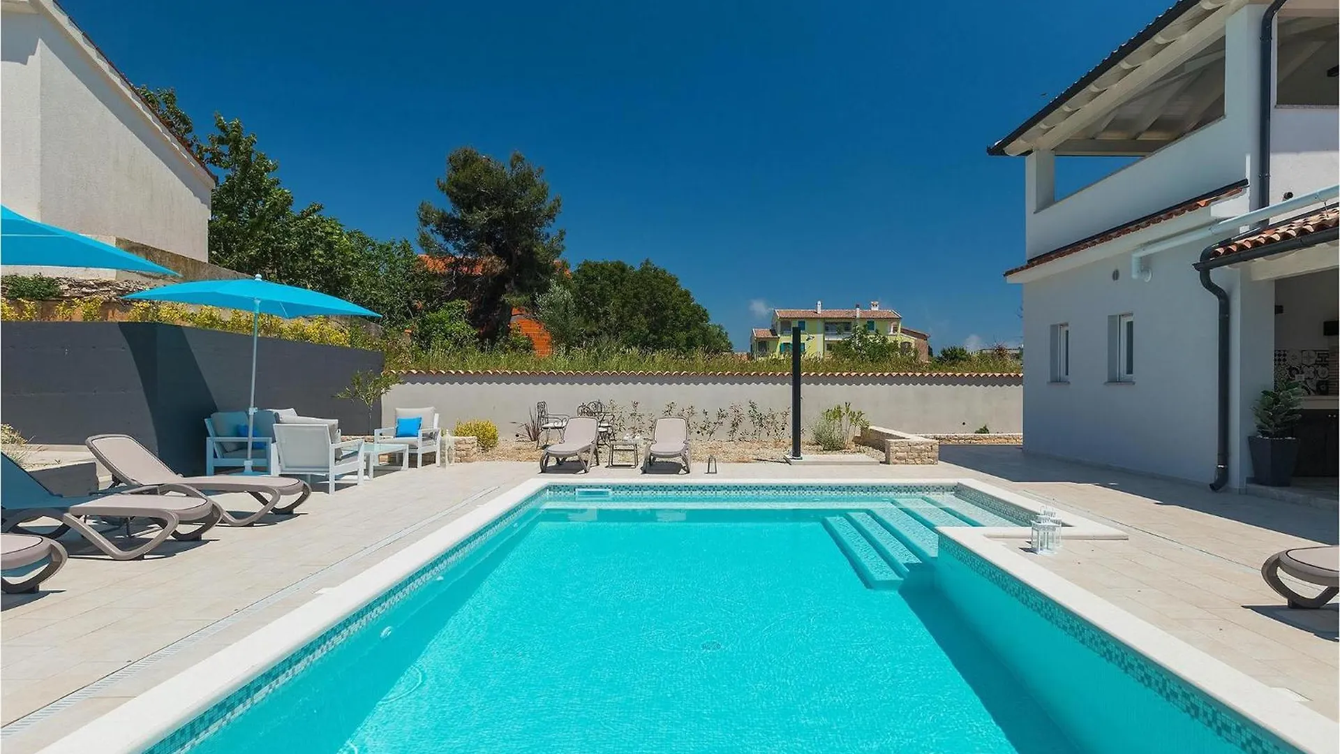 Villa Dream House Pula 0*,