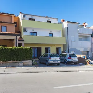 Milos Apartament